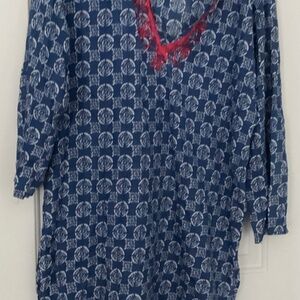 Woman’s Rockflower Paper  tunic size Large